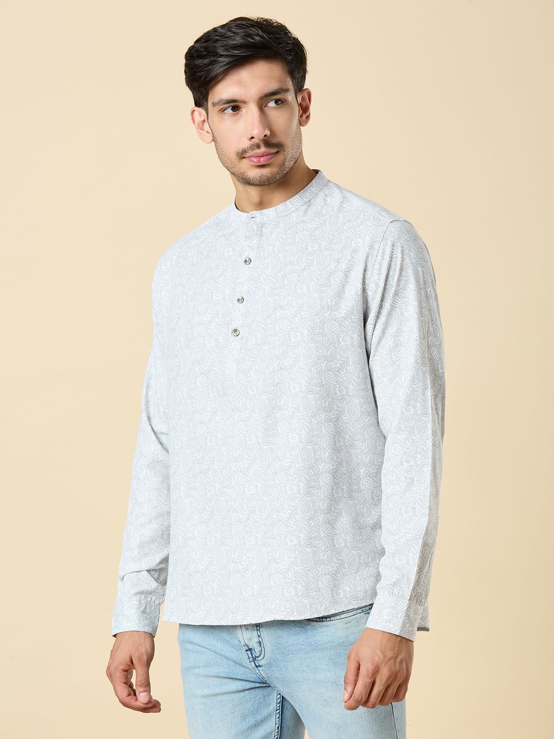 Men's White Cotton With Grey Paisley Print Classic Short Kurta Shirt ( Regular Fit)